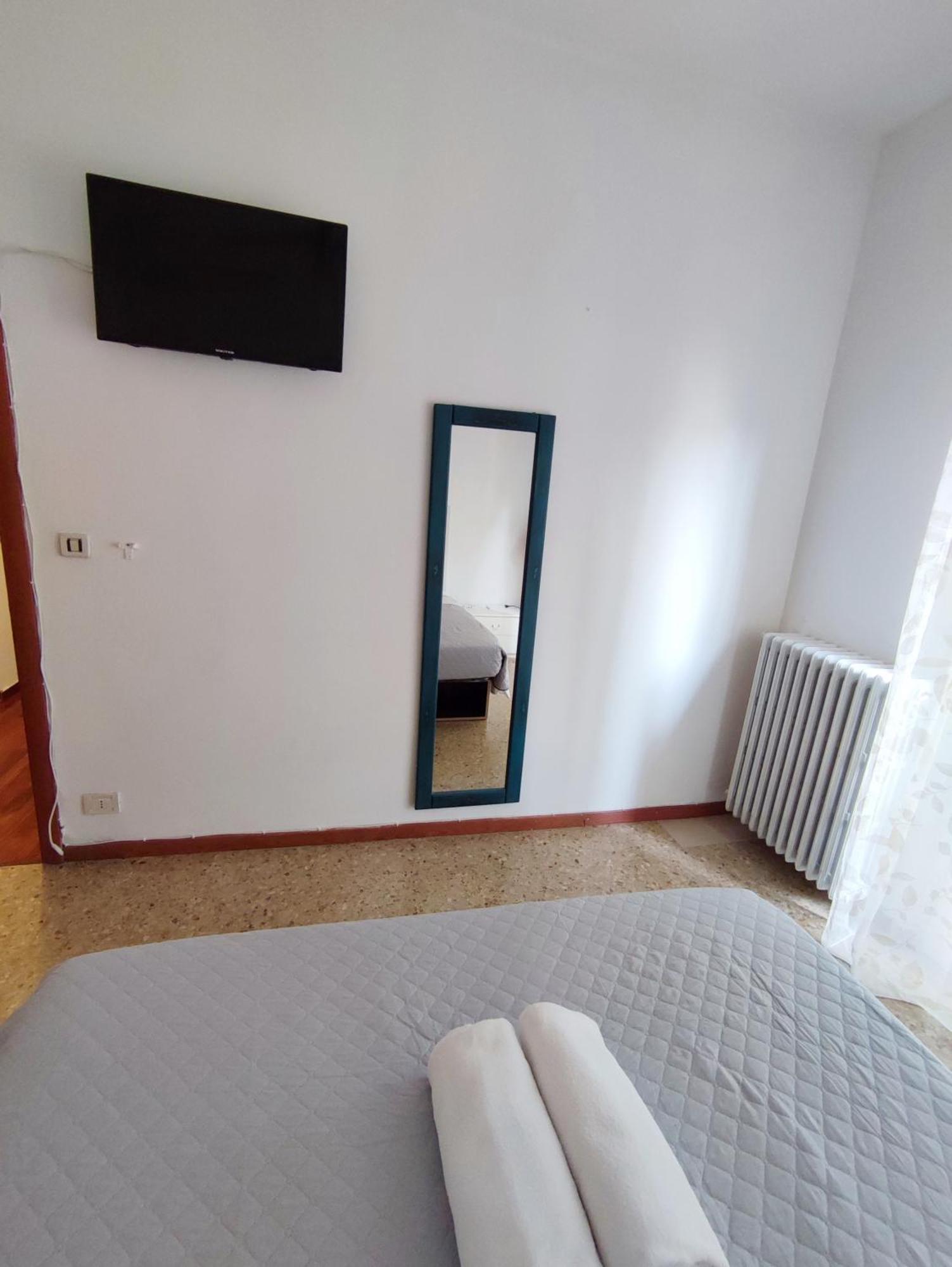 Le Golosine Fiera Rooms Verona Oda fotoğraf